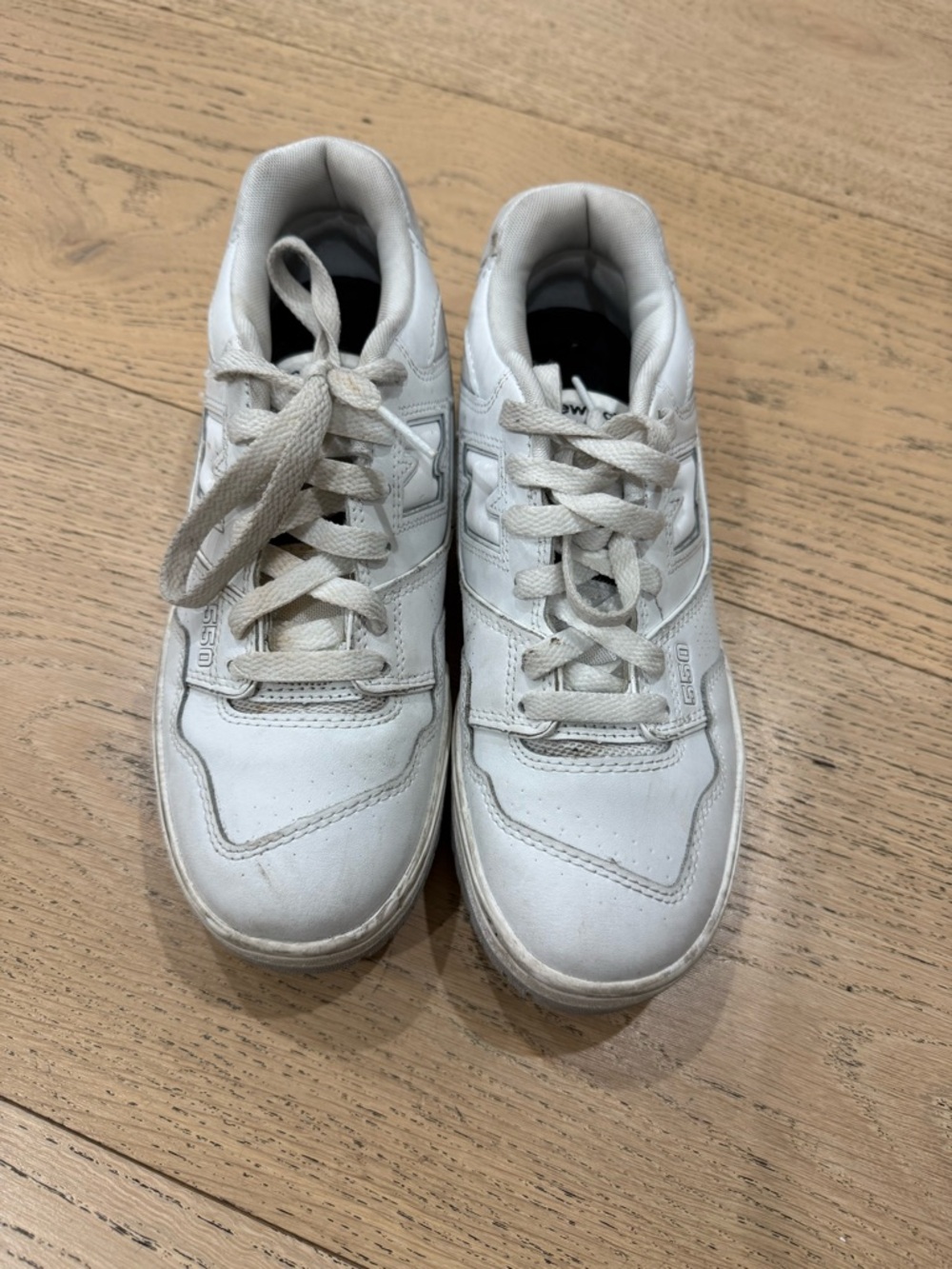 White Athletic Sneakers - Classic Lace-Up Pair